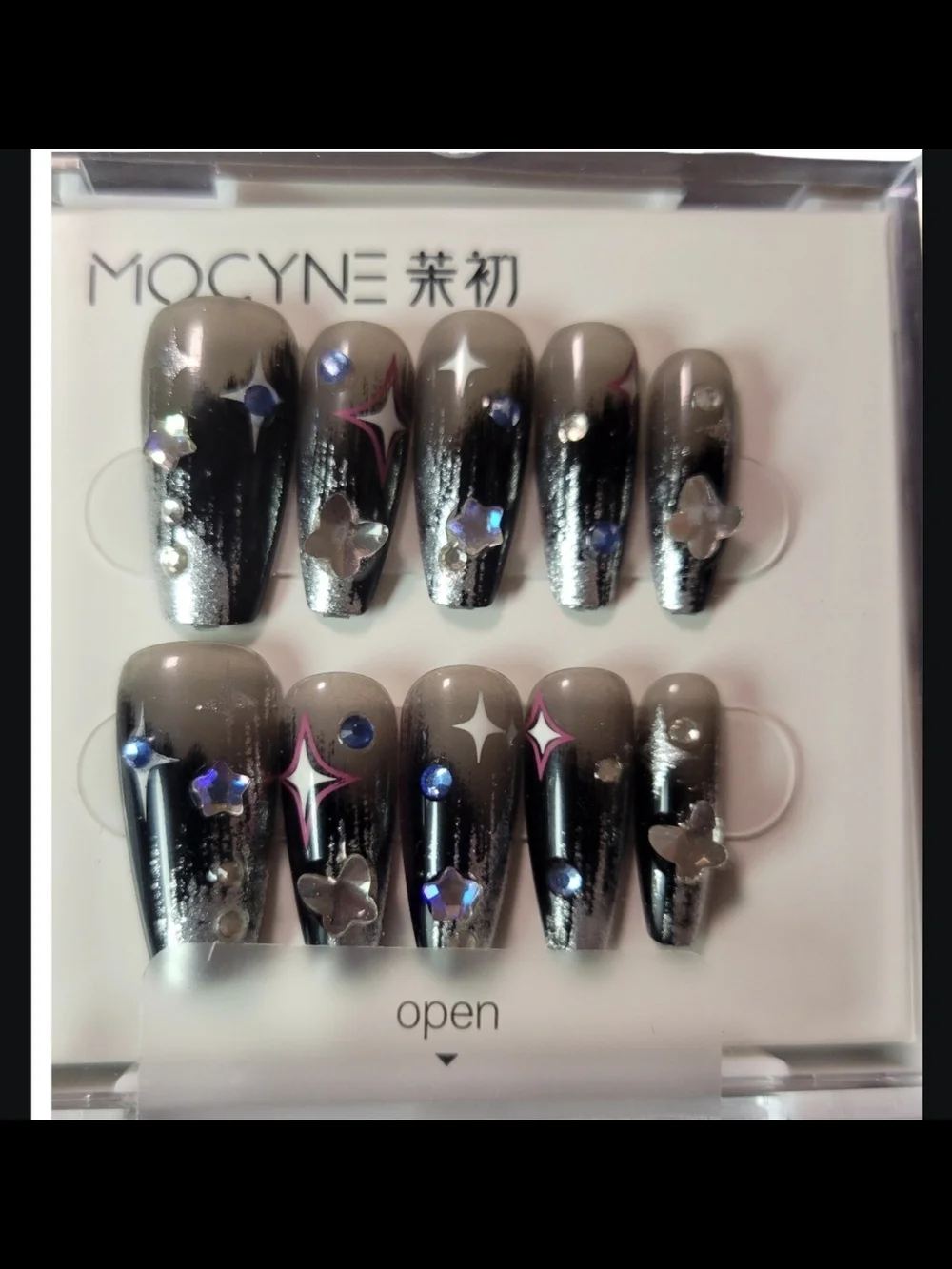MOCYNE glossy black